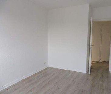 Sehr schöne 3-Zimmer-Wohnung mit Balkon und Aufzug - Photo 5