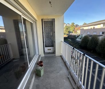 Location Appartement 2 pièces 59m² BRIVE LA GAILLARDE 19100 - Photo 6