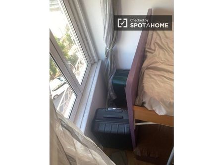 lisbon, Lisbon 2720-253 - Photo 2