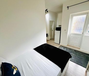 Studio Flat, Meyrick Road, NW10 - Photo 5