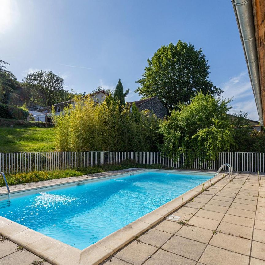 Location Appartement 3 pièces 63m² CAHORS 46000 - Photo 1