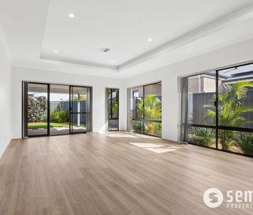 Home Sweet Home in Piara Waters! - Photo 1