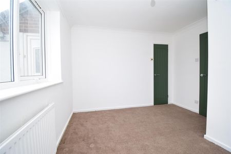 Gainsborough Way, Stanley, Wakefield - Photo 2