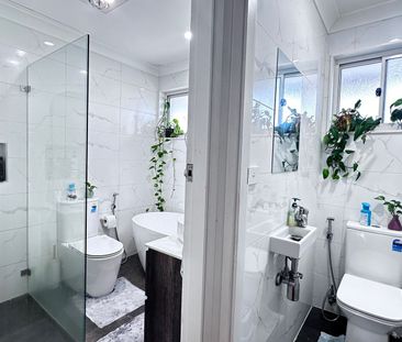 Beautiful 3 Bedroom Home in Leumeah&excl;&excl; - Photo 6
