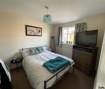 4 bedroom detached house to rent - Photo 3