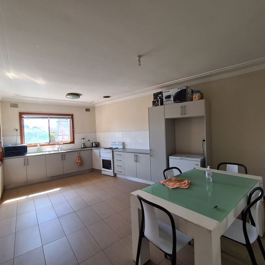 1/6-10 Frangipane Avenue, 2170, Liverpool Nsw - Photo 1