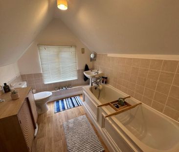 2 bedroom apartment to rent - Photo 6