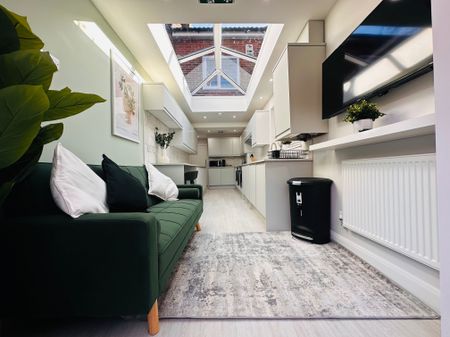 Somerley Road, Bournemouth - Photo 3