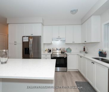 For Lease - 139 Siebert Avenue, Kitchener, Ontario - Photo 1