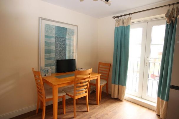 1 bedroom in a house share to rent - Photo 1