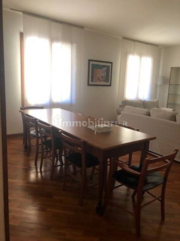Quadrilocale buono stato, primo piano, Centro Storico, Vicenza - Foto 3