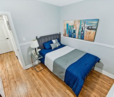 For Lease - 4434 Second Avenue, Niagara Falls, Ontario - Photo 2