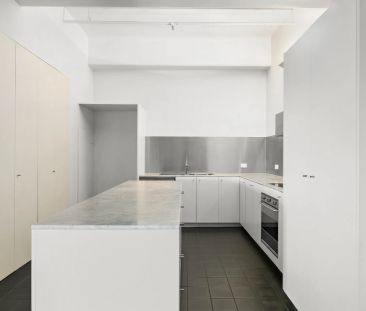 404/73 Flinders Lane, Melbourne. - Photo 3