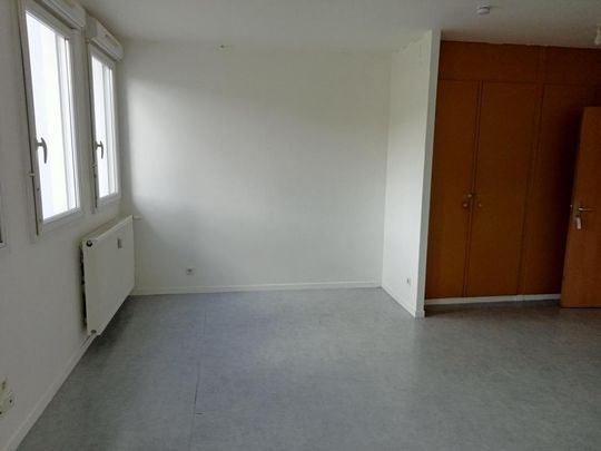 Appartement - T1BIS - BELLIGNAT - Photo 1