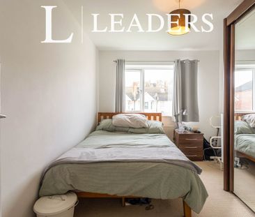 2 bedroom apartment to rent Woodlands Road, Redhill, Surrey, RH1 - Photo 4