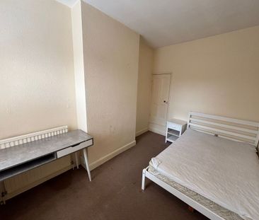 19 Station Street - 2 Bathrooms & September StartLoughborough - Photo 3