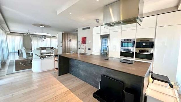 Prestigious newcomer 5.5 - Photo 1