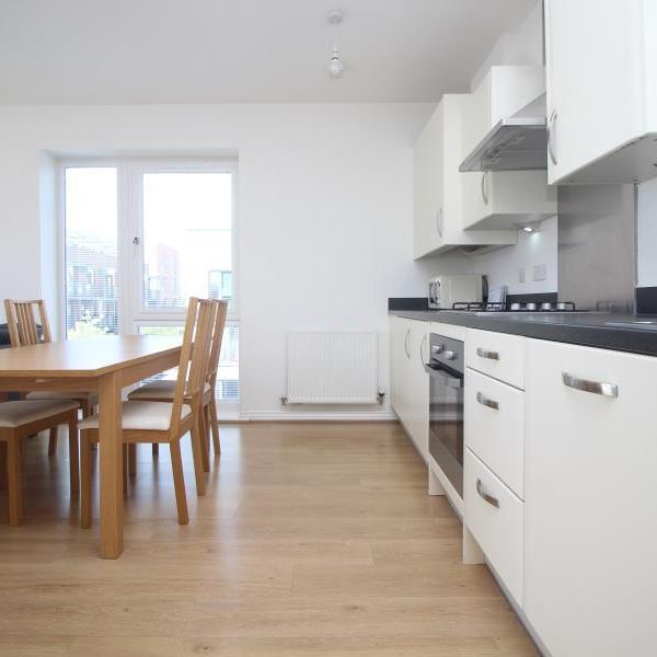 2 bedroom apartment to rent - Photo 1