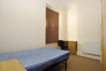 5 bedroom house to rent - Photo 3