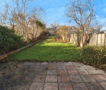 3 bedroom House To Let Total Size: 1217 SQ FT - Photo 6