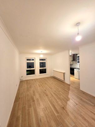 2 Bed Flat, Wellesley Gardens, B13 - Photo 1