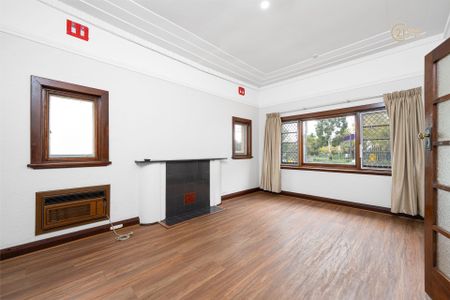 North Perth - Photo 3