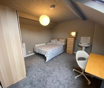 3 bedroom house share to rent - Photo 2