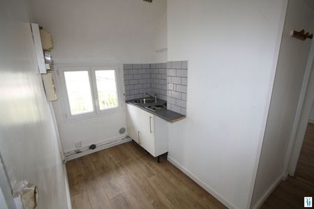 Location Appartement 2 pièces 25m² LE PETIT QUEVILLY 76140 - Photo 2