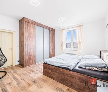 Pronájem bytu 4+1 115 m² - Fotografie 5