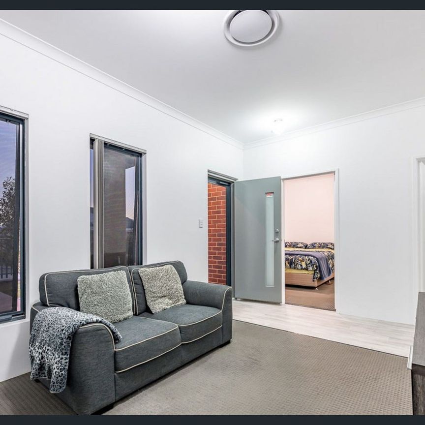 Convenient location without compromise in quality - Photo 1