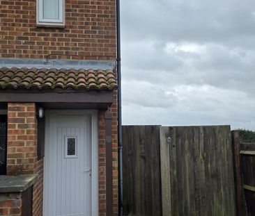 Hatton Close, Northfleet, DA11 - Photo 5