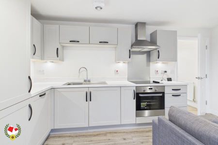 Minett Road, Yate, Bristol - Photo 4