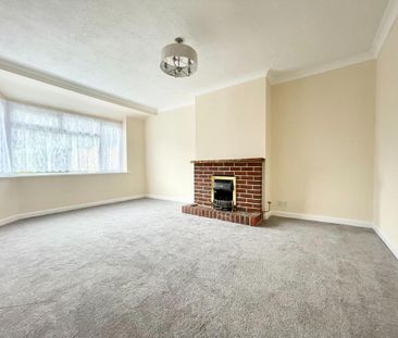 3 bedroom bungalow to rent - Photo 1