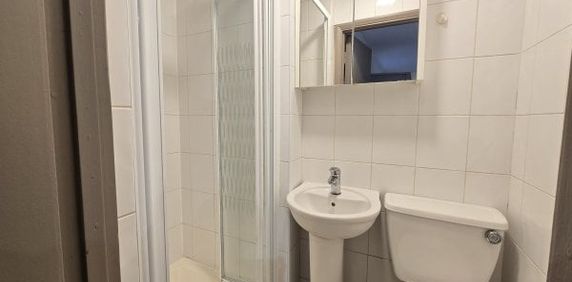 Kilburn High Road, NW6, Property for rent - Photo 2