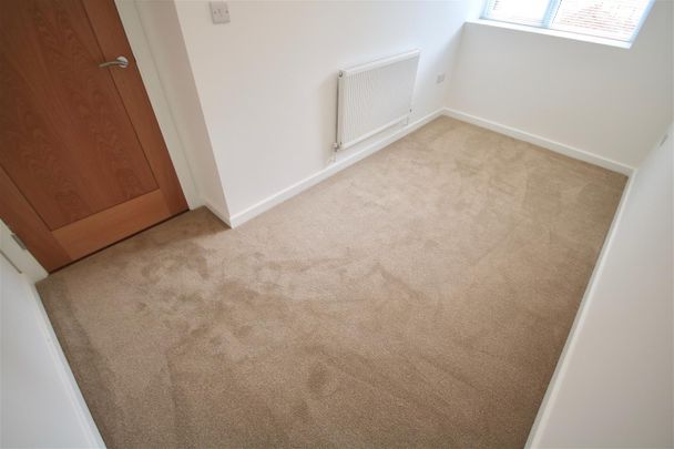 Enterprise House, Isambard Brunel Road - Photo 1