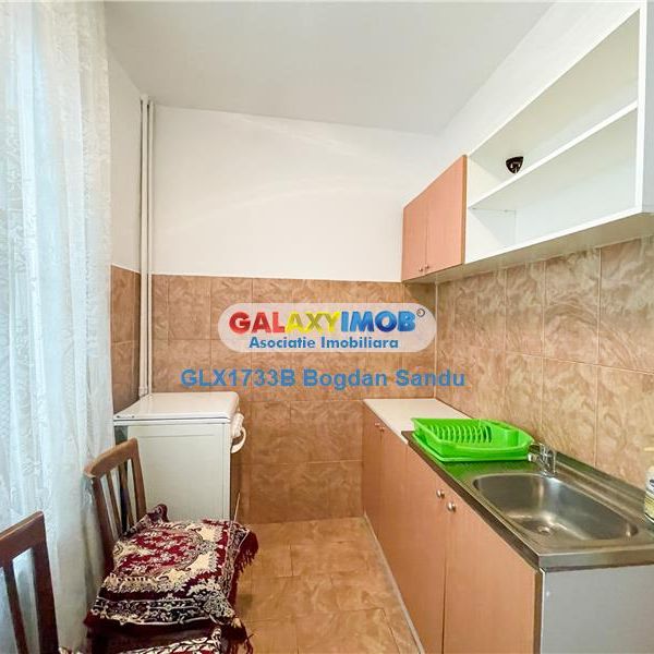 Garsoniera decomandata de inchiriat in Militari - Gorjului - Fotografie 1