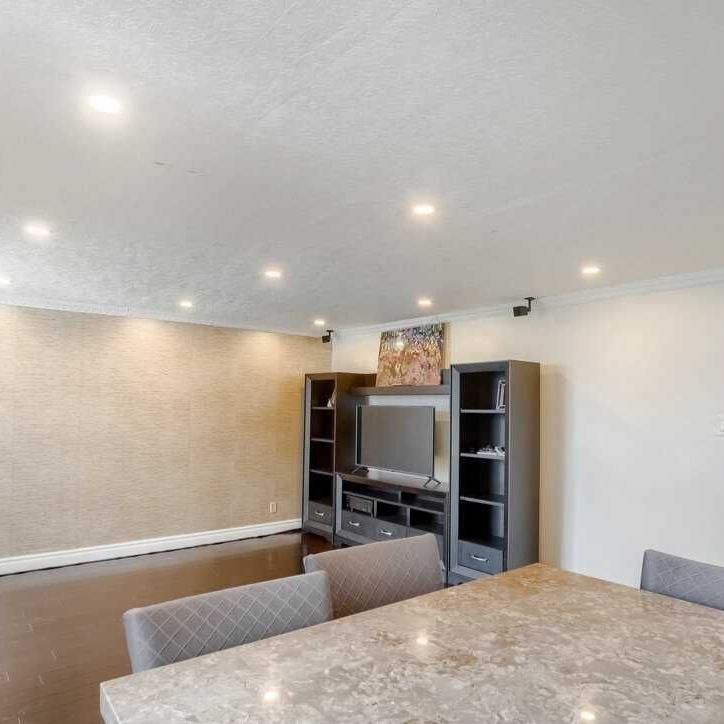 For Lease - 41 Markbrook Lane Unit# 411, Toronto, Ontario - Photo 1