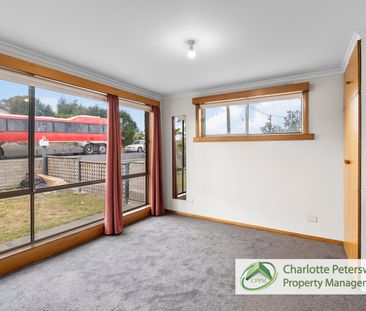 Spacious Family Home with Views in Convenient Lutana - Photo 1