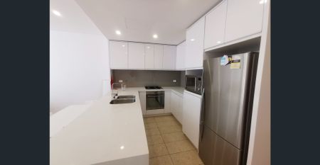 One Bedroom Apartment For Rent - Photo 4