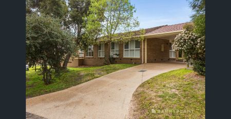 5 Bedroom Home - Photo 5