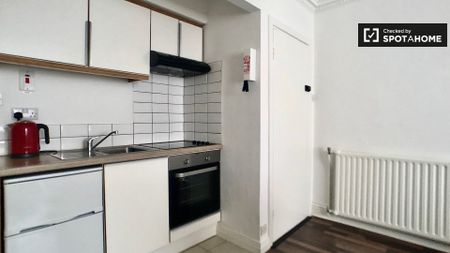 1-bedroom apartment for rent in City Center, Dublin - Photo 5