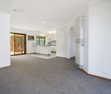 2 MacPherson Street, West Wodonga - Photo 5
