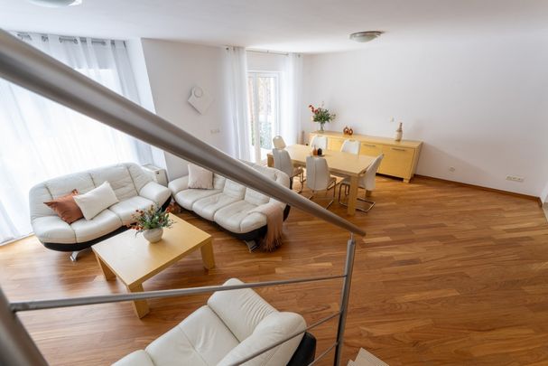 Segment 160 m² z ogrodem w centrum Józefosławia - Photo 1