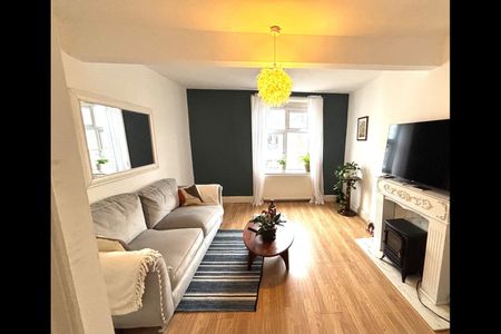 Room in a Shared Flat, Hereford Road, W2 - Photo 3