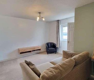 Eastcott Hill, Swindon, SN1 - Photo 1