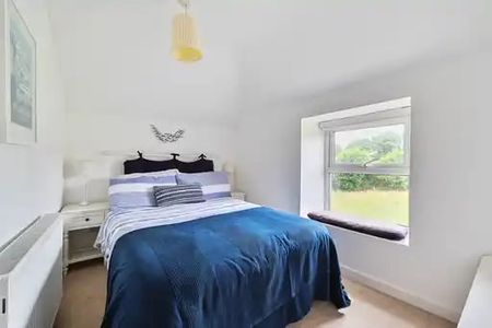 New Row, Falmouth, TR11 - Photo 4