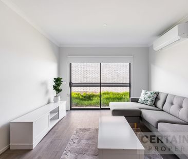 Brand New Ensuite Rooms Available – Sought-After Clyde North Location - Photo 3