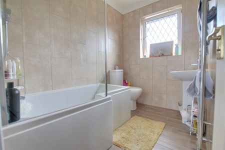 2 bedroom terraced house to rent - Photo 5