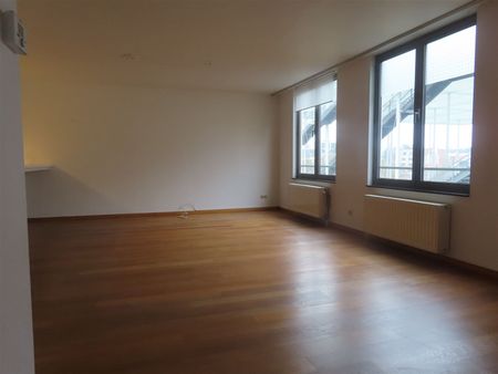 Prachtig ruim 2-slaapkamer appartement in hartje Antwerpen! - Foto 2