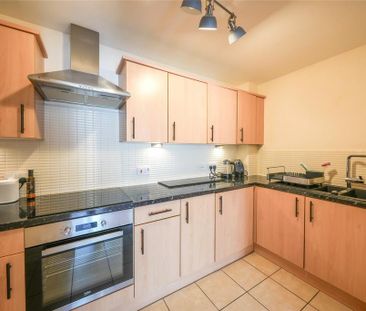 2 bedroom apartment to rent - Photo 6